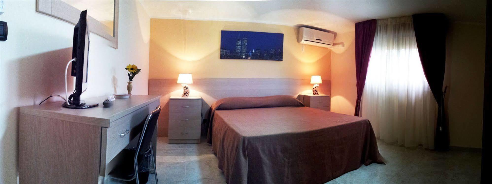 Cassiodoro Rooms Affittacamere Catanzaro Eksteriør bilde